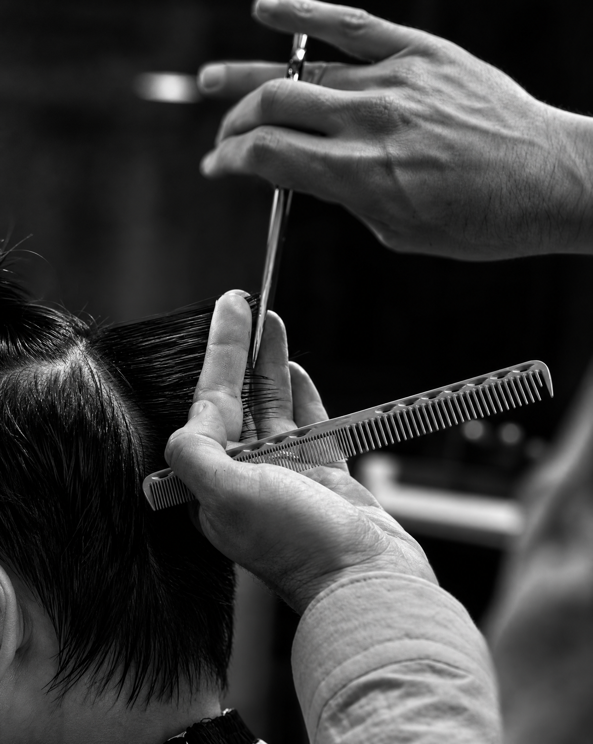 The Art of the Scissor Cut: Why Technique Changes Everything
